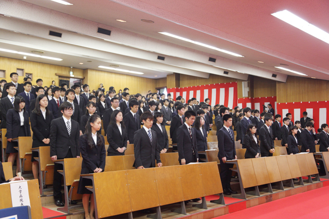 平成29年度入学式を挙行しました ニュース 聖マリアンナ医科大学