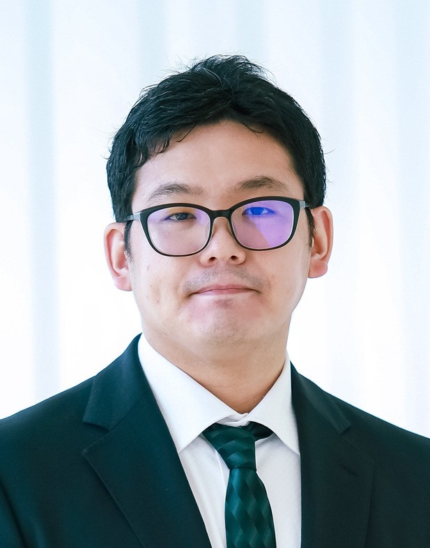 内田 吉保
