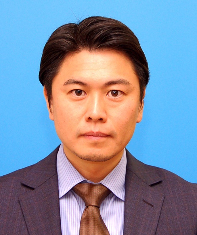 駒ヶ嶺 正英