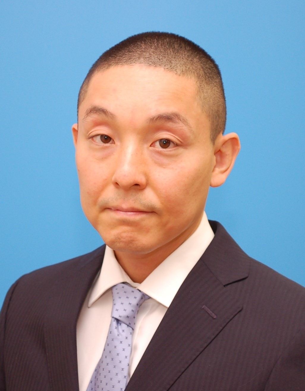 横田 健一