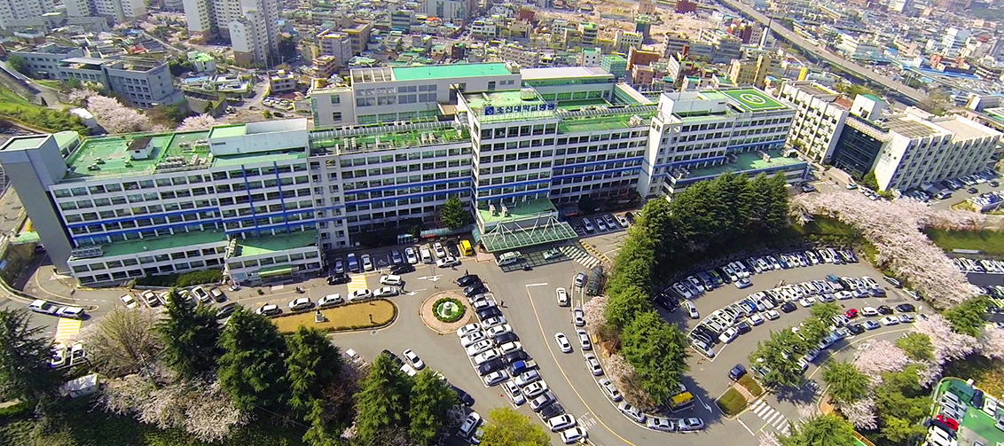 医学部本館1